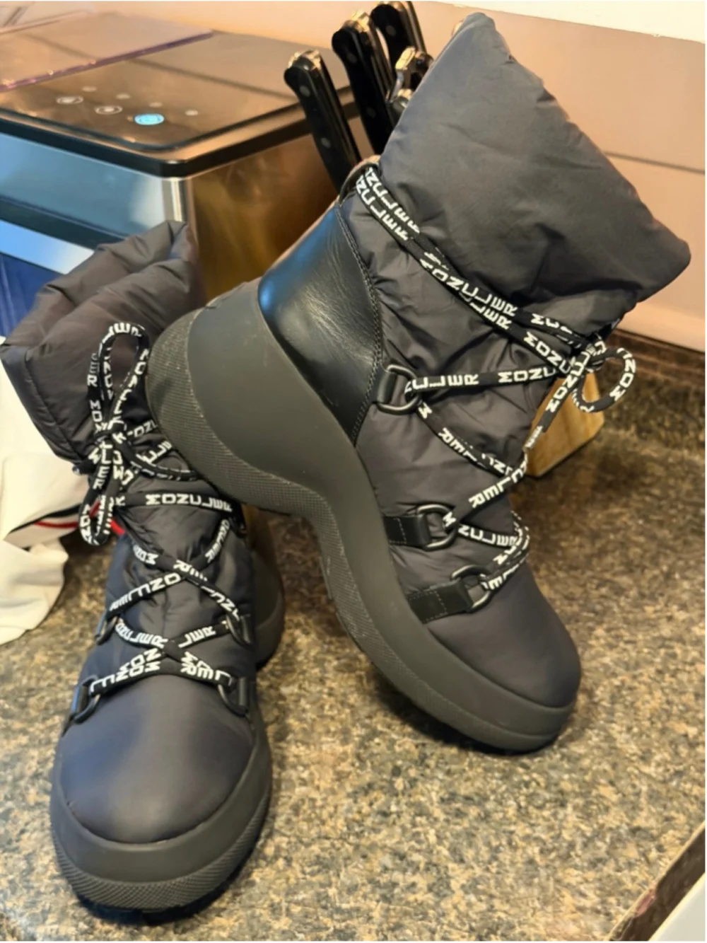 Moncler Resile Apres Water Repellent Boot